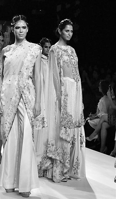 パキスタン出身の新進女性デザイナー 印ファッションの都に挑戦 中部経済新聞 愛知 岐阜 三重 静岡の経済情報