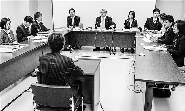 検証裁判員制度 ８割近くが辞退か欠席 審理長期化関心も低下 守秘義務で経験伝えられず 中部経済新聞 愛知 岐阜 三重 静岡の経済情報