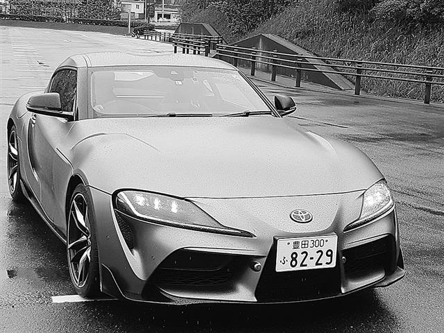 トヨタ新型「スープラ」 本紙記者が試乗 迫力のエンジン音 瞬時に加速 