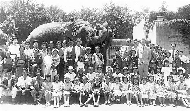 動物園は平和の象徴 東山 象列車70周年 乗客らが訴え 中部経済新聞 愛知 岐阜 三重 静岡の経済情報
