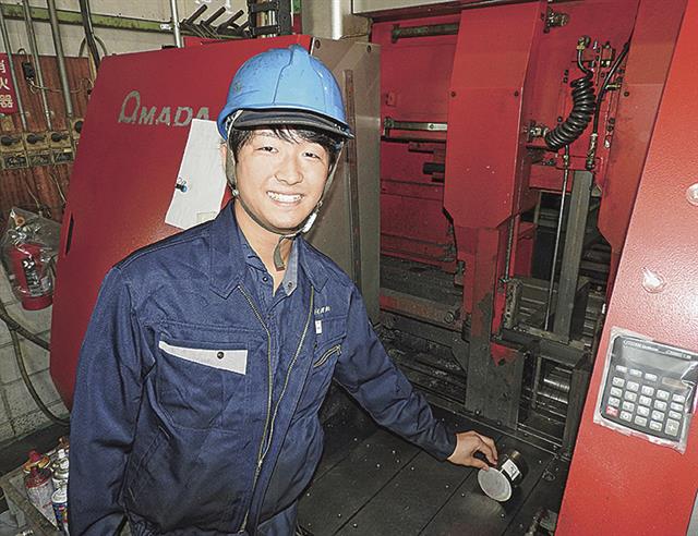 奮闘の日々 ２０代のフレッシュパーソン ２５８ 中島特殊鋼 製造部 石黒瑞樹 いしぐろ みずき さん 中部経済新聞 愛知 岐阜 三重 静岡の経済情報