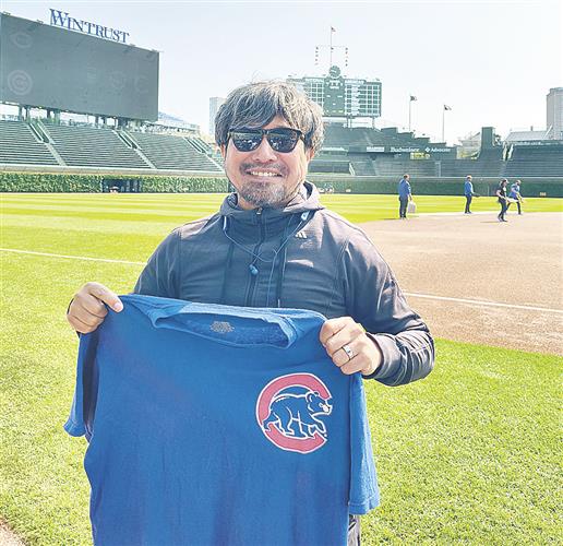 シカゴ・カブスの本拠地・リグレーフィールドのグラウンドにて試合前に撮影