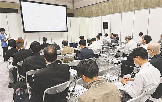 業界の共通課題などを踏まえ、解決につながる商品をアピールした