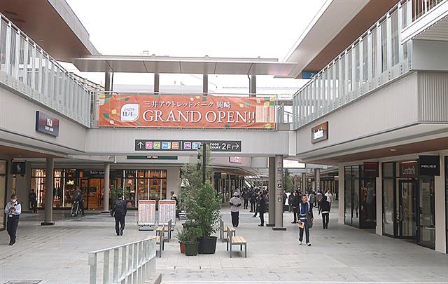 全180店舗が出店