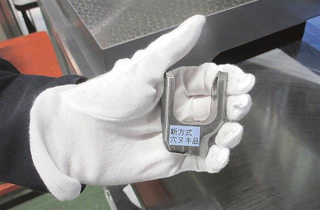 新ラインで加工、測定した部品