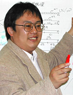 小原 勝彦 氏